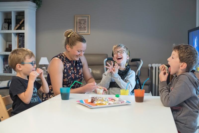 L'#ADMR vous souhaite une belle #JournéeDesFamilles ☺️ !
Nous sommes fiers de contribuer à soutenir les familles pour l'épanouissement de leurs enfants, de la grossesse jusqu'à la majorité. #ADMR #JournéeDesFamilles #AccompagnementFamilial #ÉpanouissementDesEnfants