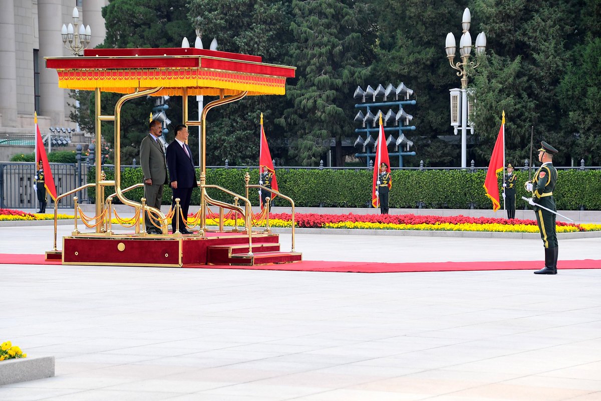 hawelti's tweet photo. President Xi Jinping held a grand ceremony, at the Great Hall of People, to welcome President Isaias Afwerki &amp; his delegation who are paying a State visit to China on the auspicious occasion of the 30th Anniversary of the establishment of diplomatic ties between the two countries https://t.co/puTjLOOXmE