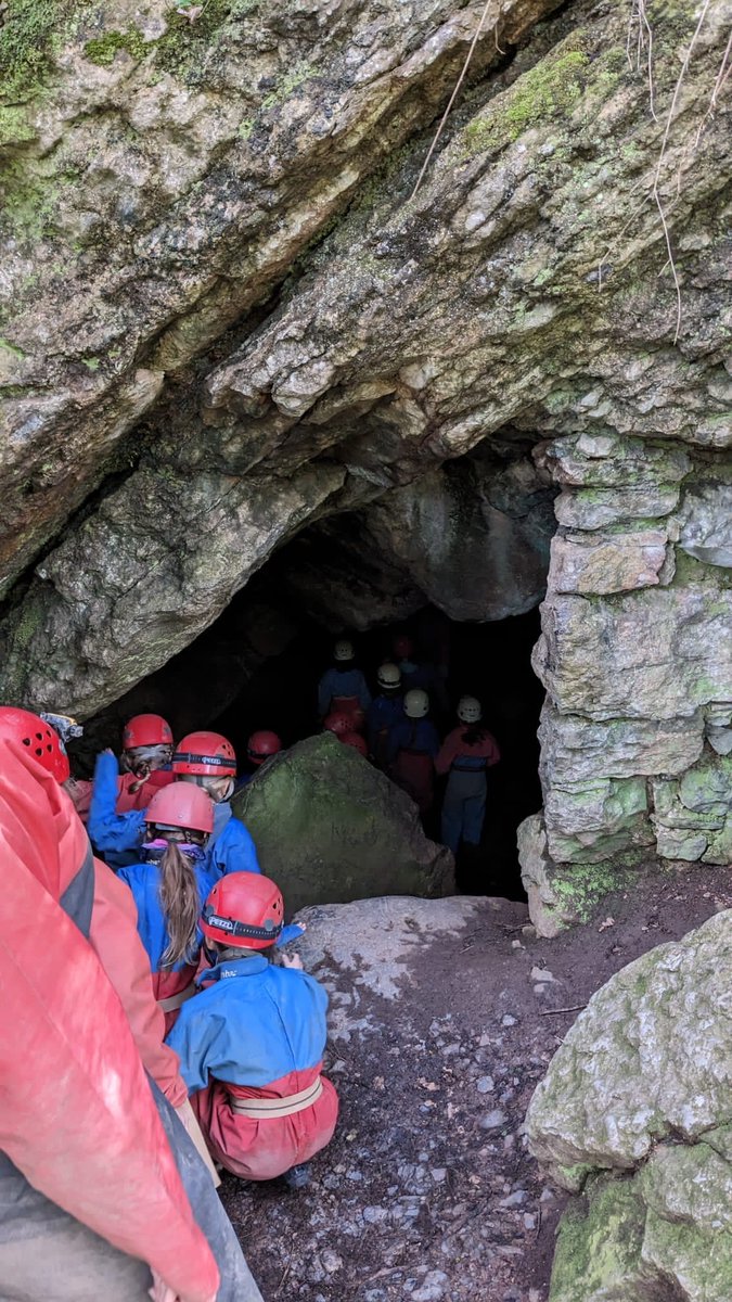 Last week Prep 3 and Prep 4 had a wonderful week away on theirresidential trip to Hill House. The girls had a jam-packed schedule, getting stuck into all sorts of fun teambuilding activities, including survival skills workshops, rock climbing and caving and archery.