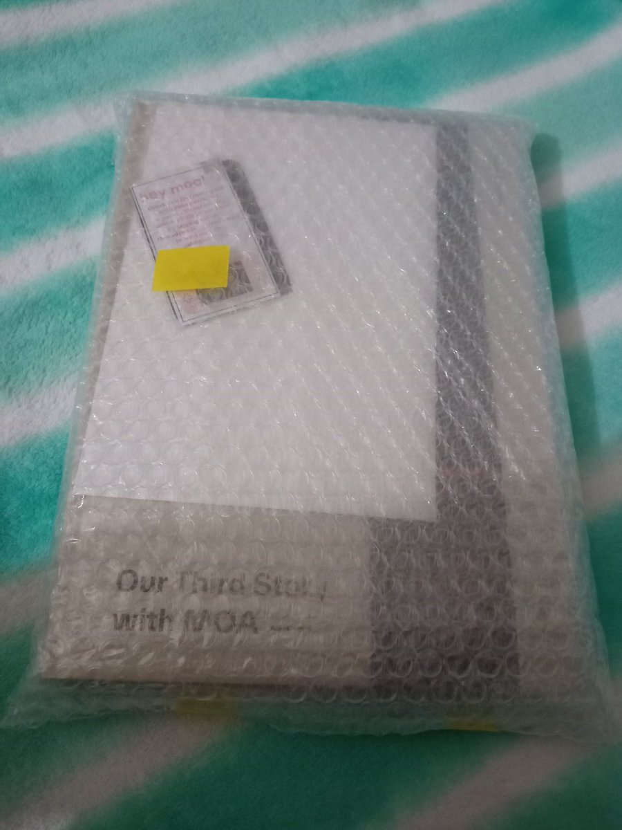 icartgyu's tweet photo. hiii @breadjinnie___ txt third dvd memo arrived safely ^^ tysm for the smooth transaction and for accommodating my requests! i love the freebies also hihi 'til our next transaction ๐
#breadjinnie___feedbacks https://t.co/RcUBALJWz1