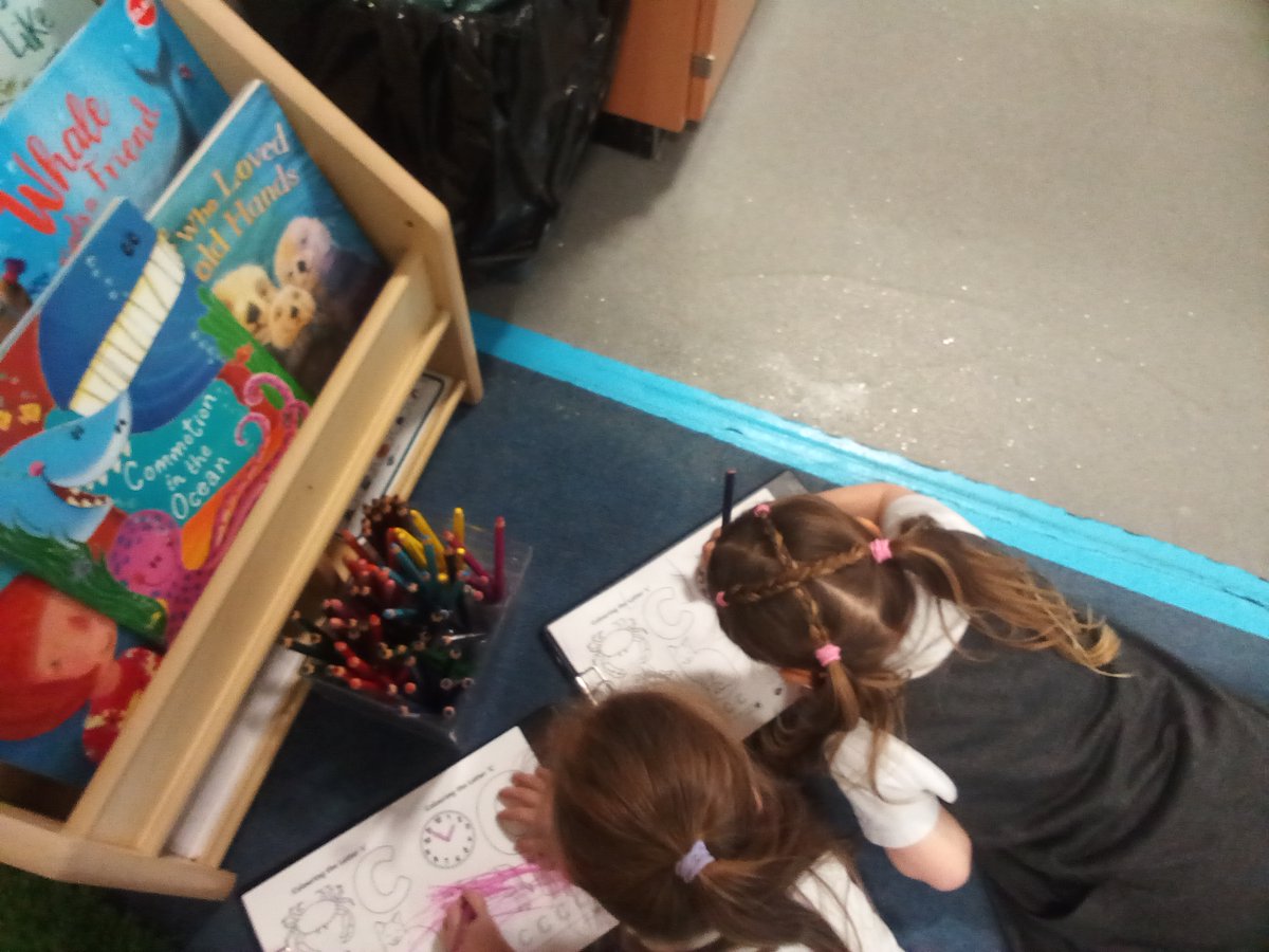 gcpfs1's tweet image. The children have been working really hard in #gcpphonics they enjoy learning a sound a week and have been working on oral blending and recognising initial sounds. @PrimaryGreat  @GCPreading