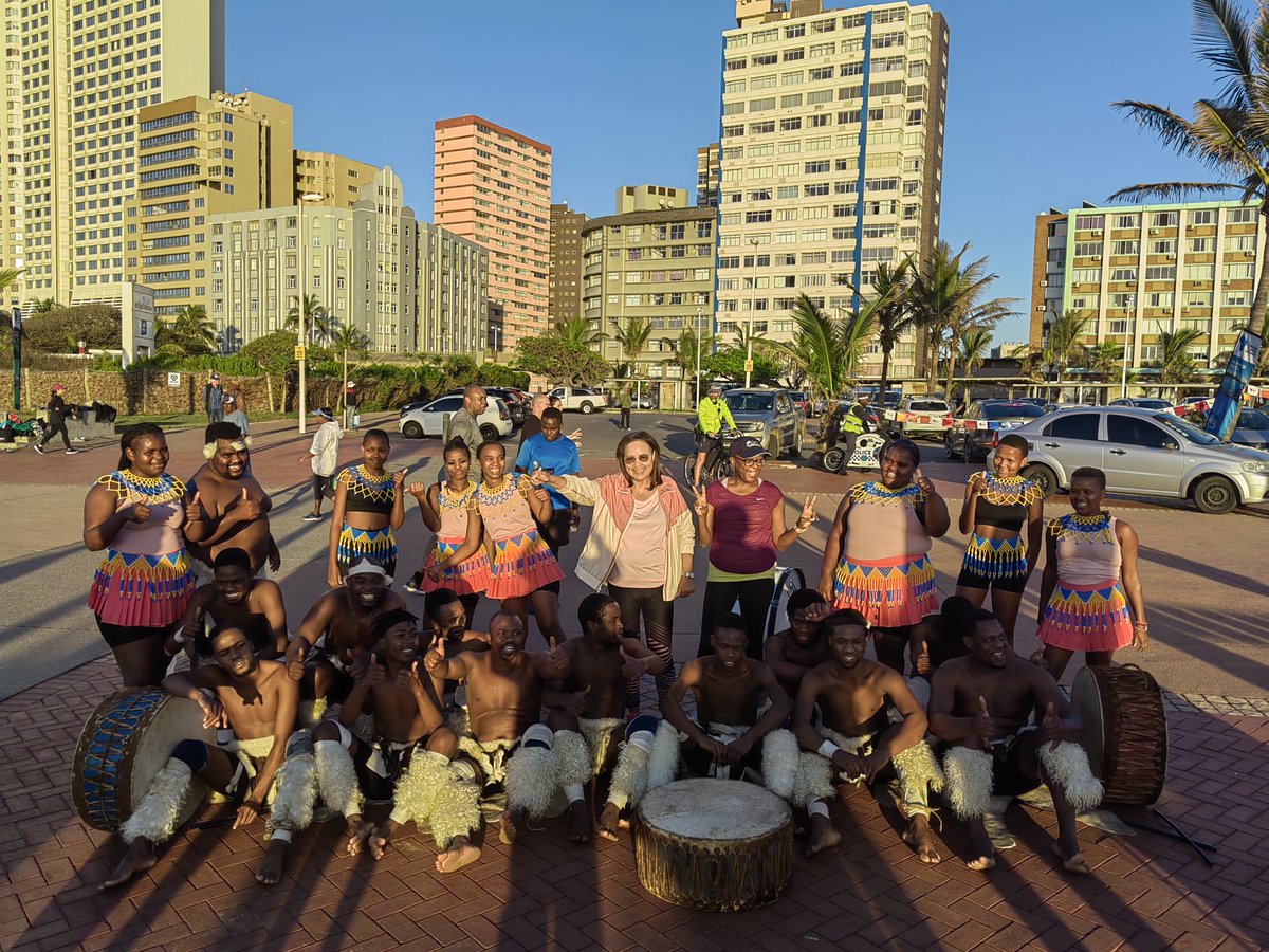 TravelNoteSA1's tweet photo. POST INDABA: It was lovely running along with Minister @PatriciaDeLille who also participated during the Fun Run at the #ati2023 in Durban. @tumisole seemed like a perfect coach for the Minister there. @Tourism_gov_za
#RunningWithTumiSole #WeDoTourism #TravelNoteSA #Runningman https://t.co/diAyNIxA5C