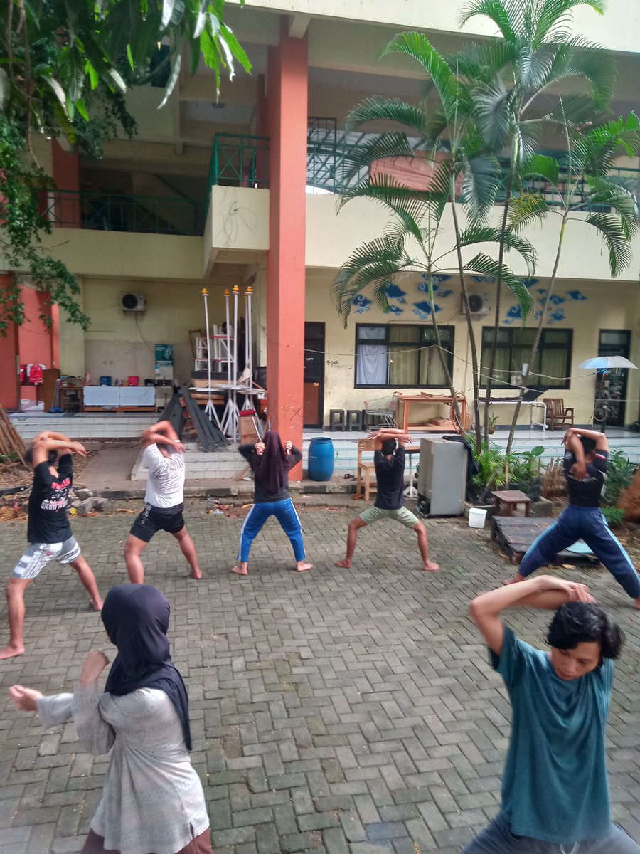 [ Galeri Latihan Teater Syahid ]