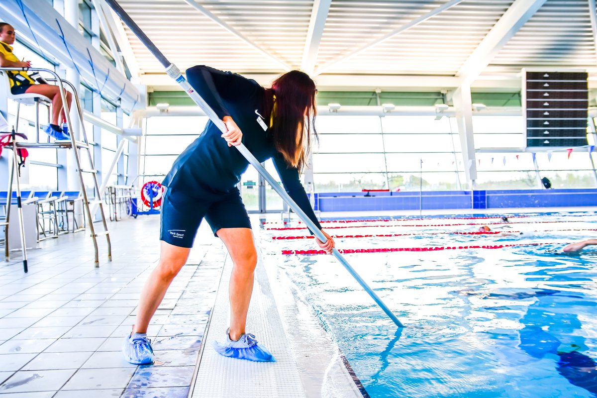 We are hiring!

Join our team as a Lifeguard at York Sport Village
£12.95 per hour - 30 hours per week
To apply for this vacancy and find out more information please follow the link below 👇👇
jobs.york.ac.uk/vacancy/sports…
Apply by: 22nd May 2023

#lifeguard #hiring #yorkjobs