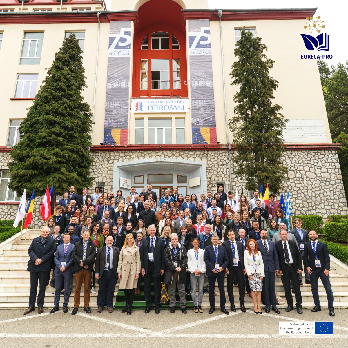 EurecaPro's tweet photo. 🇷🇴 The Review Week at the University of Petroșani was a great opportunity for the EURECA-PRO team to connect and develop.
⛰️ There were workshops, many meetings, a visit to Parâng Mountains and Bolii cave, together with other traditional events.
#RWUP23 #eurecapro #sdg12 # https://t.co/nPlzTLd2tT