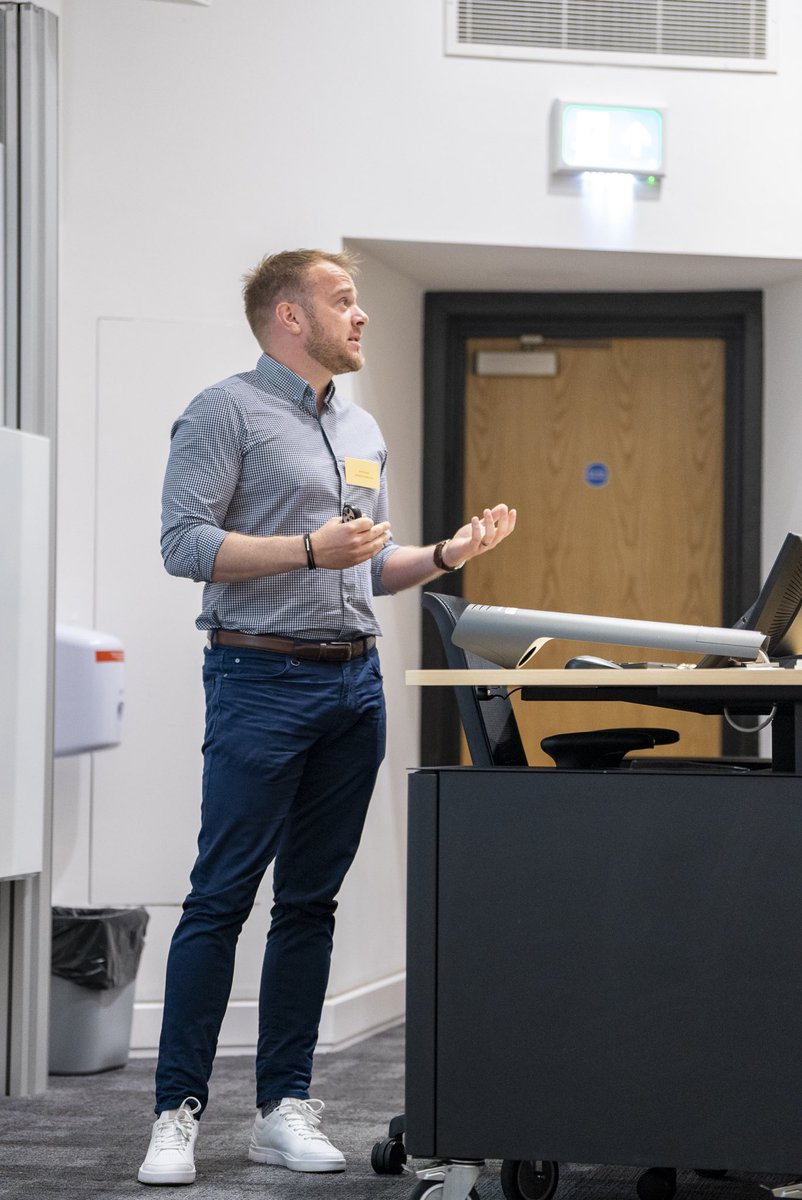 Really enjoyed speaking to ⁦@UniKentSportSci⁩ students last month and returning to speak to stakeholders for an industry engagement event last week, further enhancing ⁦@TheGillsFC partnership with⁩ ⁦@UniKent⁩ ⁦@ProfJDickinson ⁦@JamesHopker⁩ 🤝🤓📚⚽️