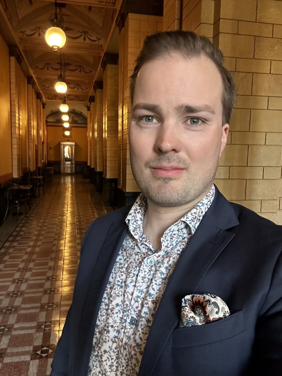 Pääsin hallitusneuvotteluihin kuultavaksi Suomen veto- ja pitovoimasta. Totuus on valitettavasti se, että Suomi ei ole kaikkein houkuttelevin maa. Tähänkin voi vaikuttaa mm. verotuksen, perheenyhdistämisen ja houkuttelutoimien avulla. Maabrändiä pitää kehittää! #maahanmuutto