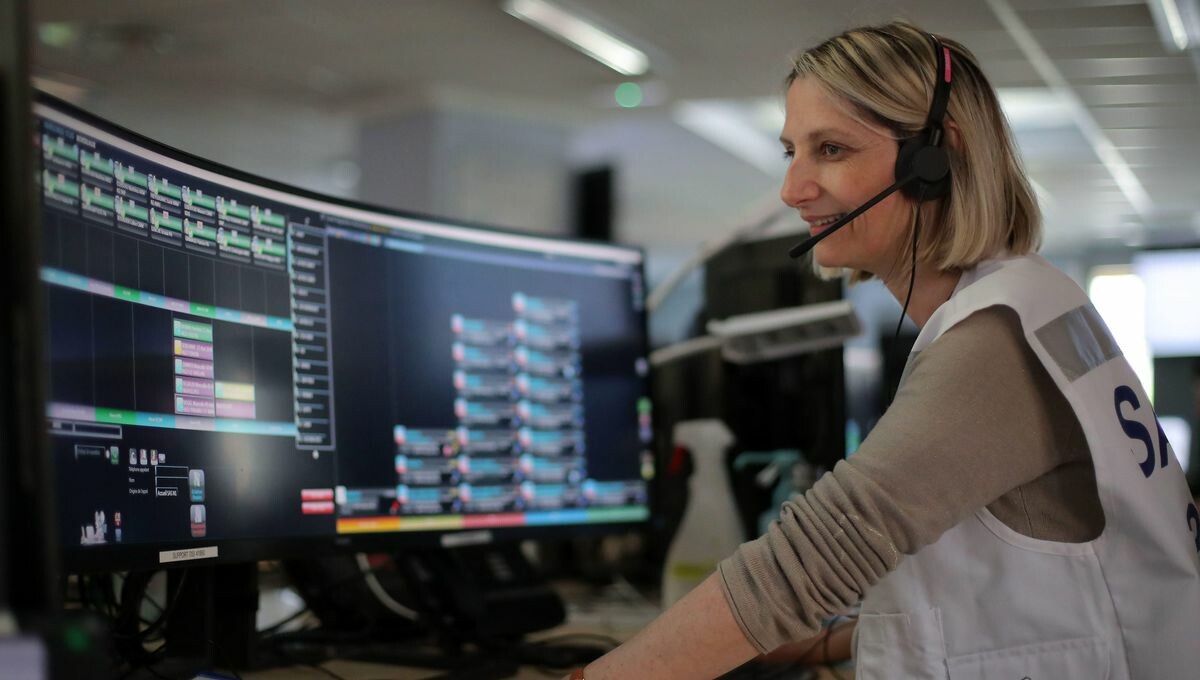 icitouraine's tweet image. Recrutement dans les centres de régulation médicale : le Samu 37 espère "cinq à sept équivalents temps plein"
➡️ l.francebleu.fr/2ekk