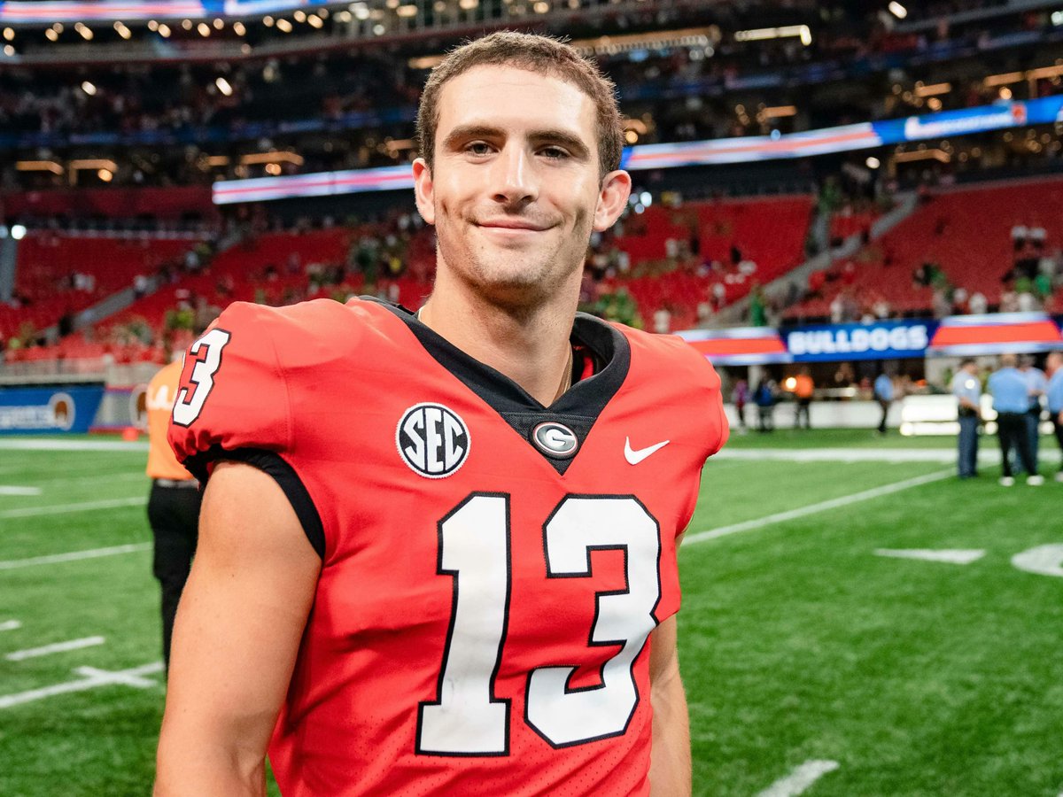 barstoolsports's tweet photo. There Seems To Be No Evidence That Stetson Bennett Graduated From The University Of Georgia, Despite Being In College Since 2017 https://t.co/aNI8BQseVN https://t.co/Rv9OP8P3W0