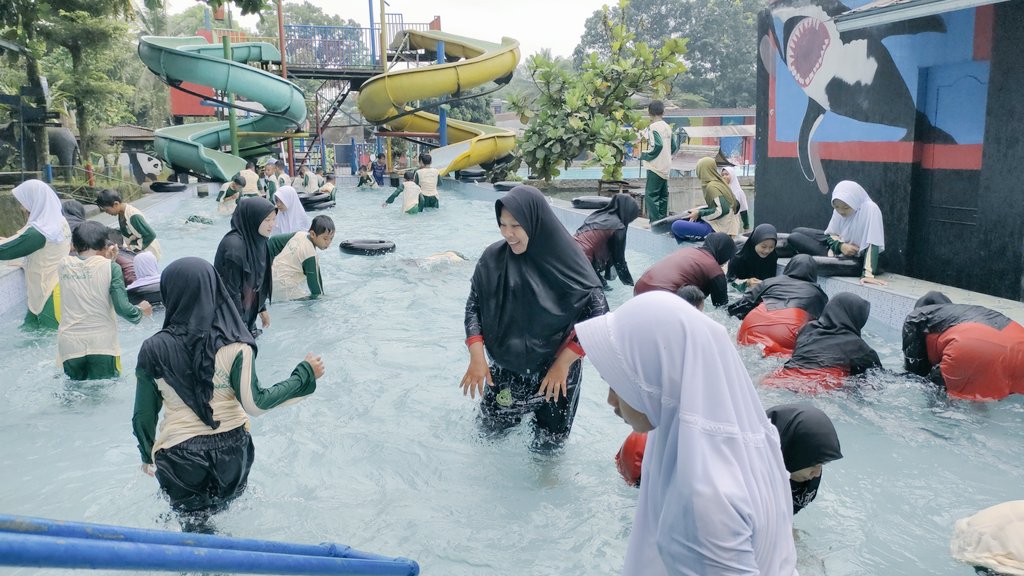 Bergembiralah..setelah penat belajar