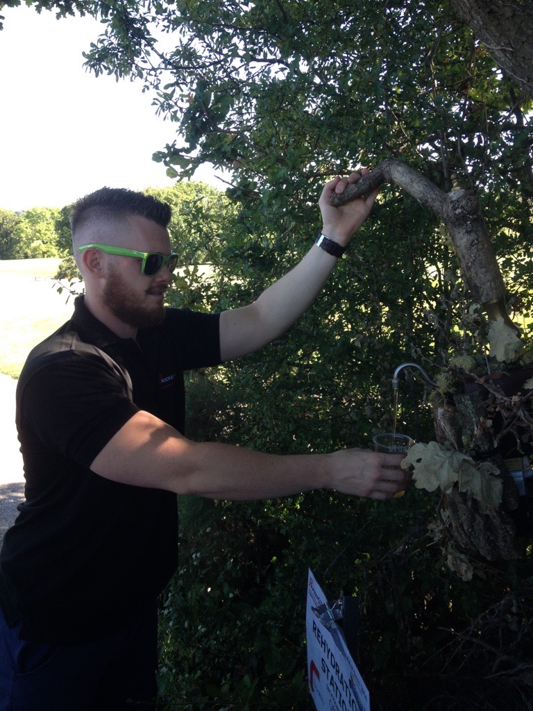 Progsystems's tweet image. We can&apos;t wait for our 10th annual charity golf day on July 13th!

Today we&apos;re throwing it back to 2014 with some epic shots, plenty of pints and a good time had by all!

Follow us for more pics of previous years and information about this year&apos;s event.

#charity #golfday #devon