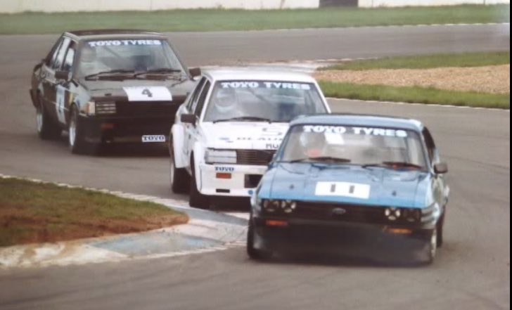 From the Archive: Mitsubishi Colt Lancers racers continued…

#16 Dave Stimson 
#30 D. Wigg 
#25 Joe Macari
#5 Simon Orr & #4 Jeff Robinson

#ModProds #SuperRoadSaloons #ColtLancerTurbo #MitsubishiMonday