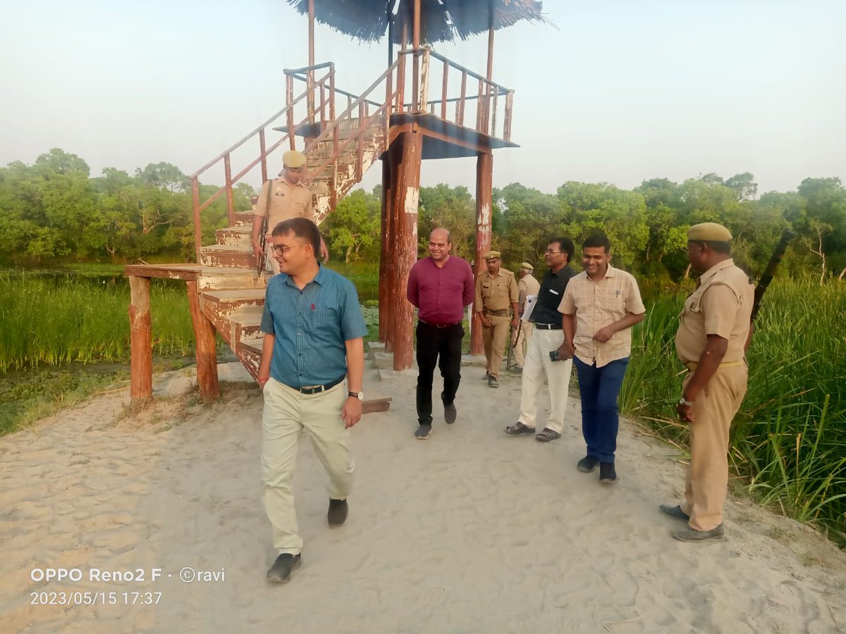 DmMaharajganj's tweet photo. सोहगीबरवा वन्यजीव विहार में इको टूरिज्म को प्रोत्साहित करने हेतु प्रास्तावित/निर्माणधीन परियोजनाओं के संदर्भ में निरीक्षण कर आवश्यक निर्देश दिए गए। https://t.co/FhCKv5Gt5M