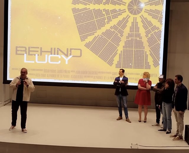 Behind Lucy tweet media
