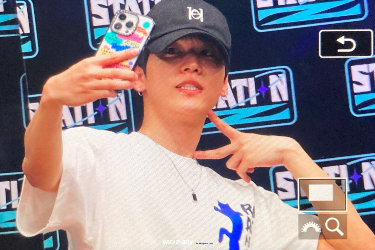 990316_breadbox's tweet photo. 230515 Preview
#유 #유토 #U #YUTO #온앤오프 #ONF #Bread_box @WM_ONOFF https://t.co/ZiO8yy7Z2L