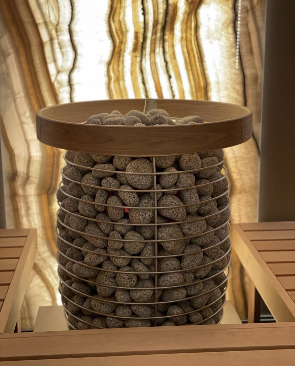 accurateind's tweet image. A home wellness sanctuary for the books 🔹

This beautiful sauna was crafted using the highest-grade wood from Thermory. 

The HUUM HIVE heater &amp;amp; safety railing is the perfect centerpiece to this room. 

It’s always a joy to help this builder create amazing spaces like this 😌