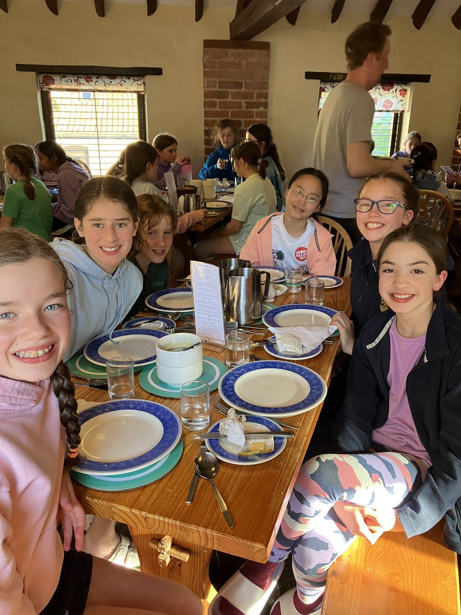WPS_Trips's tweet photo. Year 6 : Cranedale
Butternut squash and sweet potato soup - it’s all gone! #cleanplates #smilesallround https://t.co/WVInsrKHme
