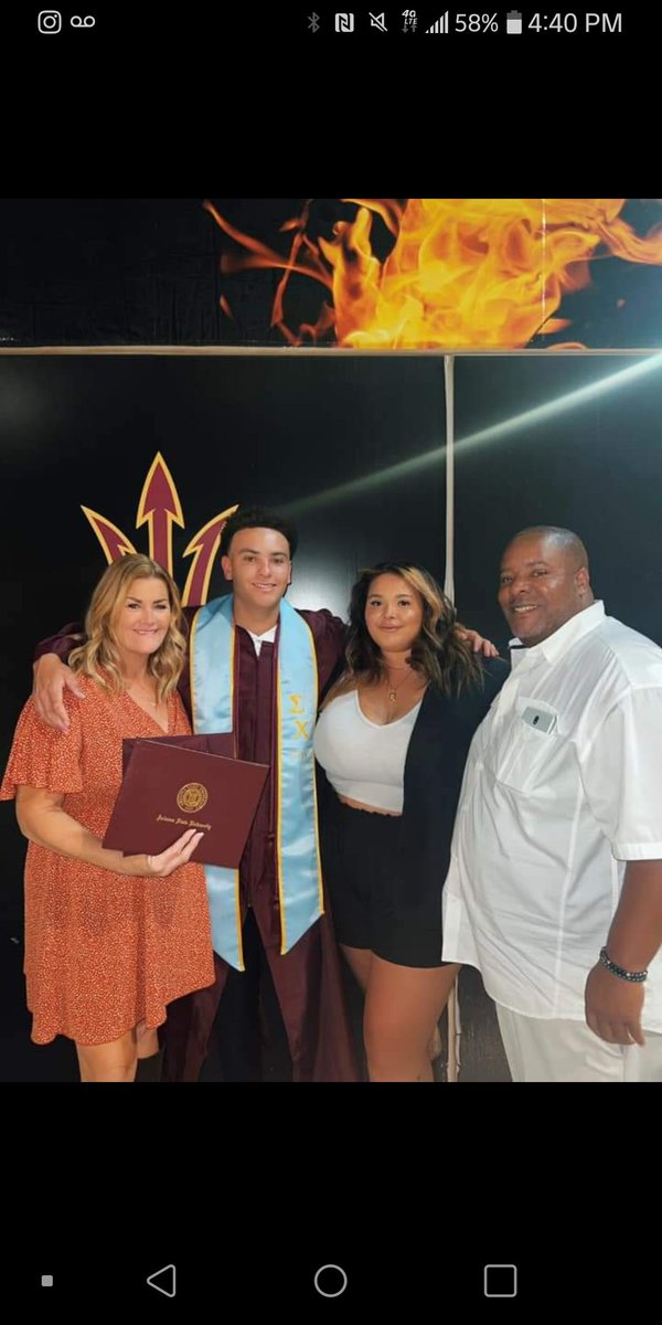 B.Taylor tweet media