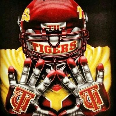 #AGTG I am extremely blessed to receive my first offer from the University of Tuskegee! <a href="/CoachMHurt/">Mark Hurt</a> <a href="/CSmithQBs/">CLINTON SMITH JR.</a> <a href="/chadsjohnson68/">Chad Johnson</a> <a href="/DedrickSumpter/">dedrick sumpter</a>