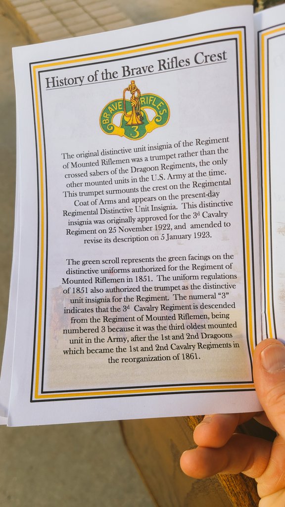 Muleskinner_SCO's tweet image. An attitude of gratitude is important for me to maintain a positive outlook, encourage those around me, and obviously to simply be thankful. Today, I want to thank the 1st Cav protocol team for their assistance with the change of command rehearsal today.

🤜💥🤛. #AIEEYAH
