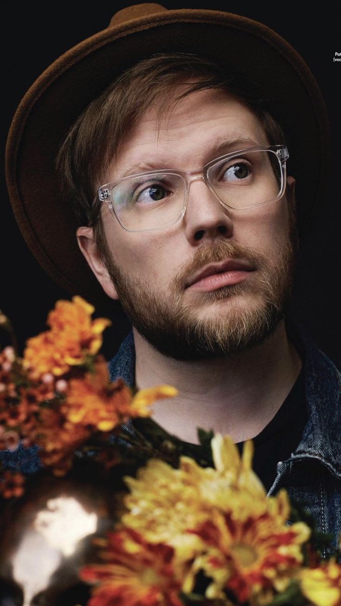 _mariestump's tweet photo. ㅤㅤ ㅤ
               
⠀⠀⠀⠀p o v ⠀›⠀ " então⠀ você⠀ namora 
⠀⠀⠀⠀aquele tal⠀de⠀Patrick Stump ? "
                                              
ㅤㅤ https://t.co/d7OlOV5kcb