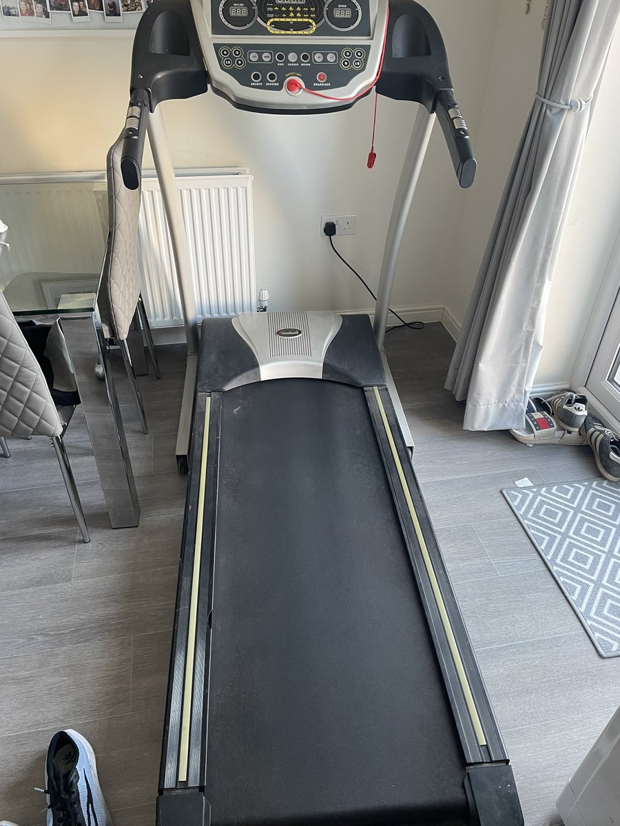 MattyBWba96's tweet photo. Treadmill finally in the house and now starting to feel a lot more real !! Please follow me and my story for @ParkinsonsUK as I take on just under 2 marathons in 24hrs 27th May
https://t.co/X0W4lIqVWM
#myrun #strava #MarathonMonday #marathon #ParkinsonsUK #ParkinsonsAwareness https://t.co/xmiJvnNOiD