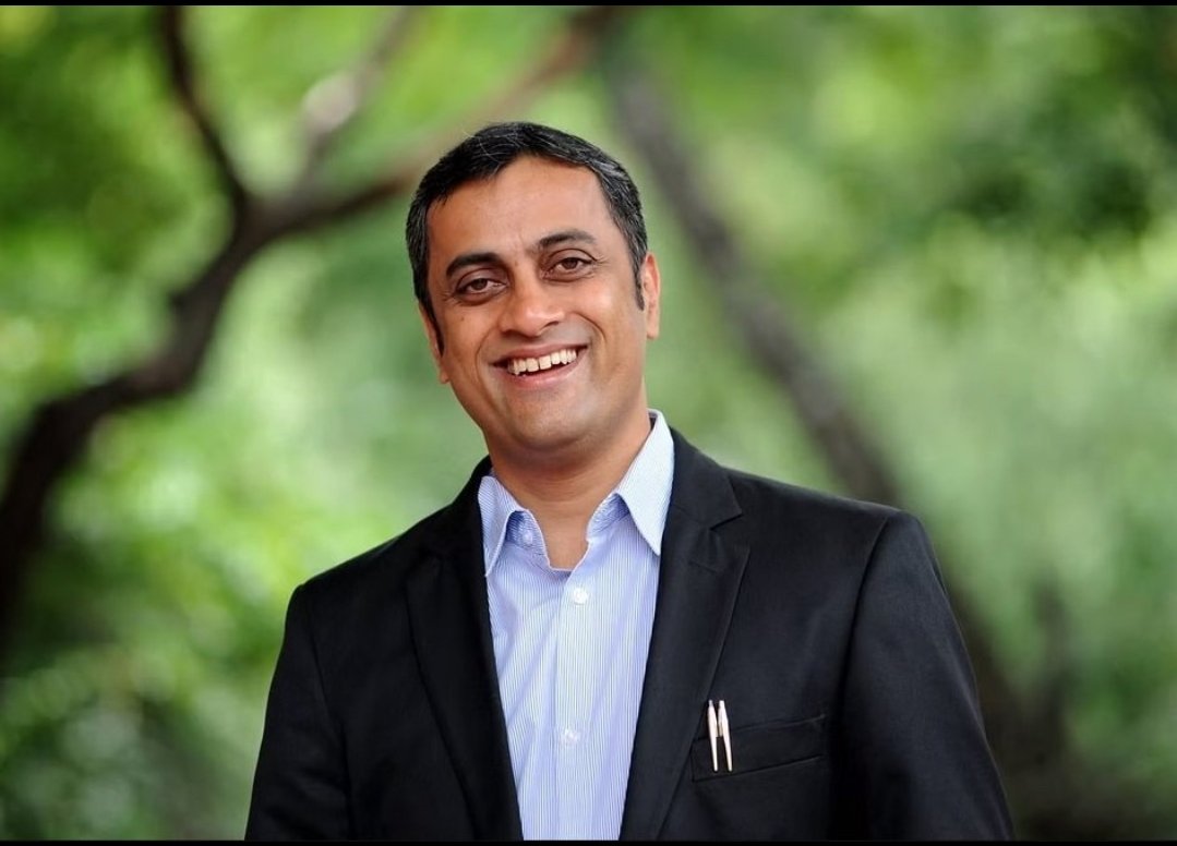 ಅಭಿವೃದ್ಧಿಯೊಂದಿಗೆ, ಸದೃಡ ಸಮಾಜ ನಿರ್ಮಾಣ ನಮ್ಮ ಮಂತ್ರ ಎಂದು ಜಾತಿ/ಧರ್ಮಾತೀತ ರಾಜಕಾರಣವನ್ನು ಬದಿಗೊತ್ತಿ, ಚುನಾವಣೆ ಎದುರಿಸಿ ಗೆದ್ದು ಬಂದ ವಿರಾಜಪೇಟೆಯ ಸರ್ವ ಜನಾಂಗದ ನೆಚ್ಚಿನ ನೂತನ ಶಾಸಕರಿಗೆ ಮಂತ್ರಿಗಿರಿ ಕೊಡಿ.
#ಸಚಿವಸ್ಥಾನಕ್ಕೆಪೊನ್ನಣ್ಣ
#CabinetMinistryForPonnanna
<a href="/DKShivakumar/">DK Shivakumar</a>
<a href="/INCKarnataka/">Karnataka Congress</a>
<a href="/siddaramaiah/">Siddaramaiah</a>
<a href="/IYC/">Indian Youth Congress</a>