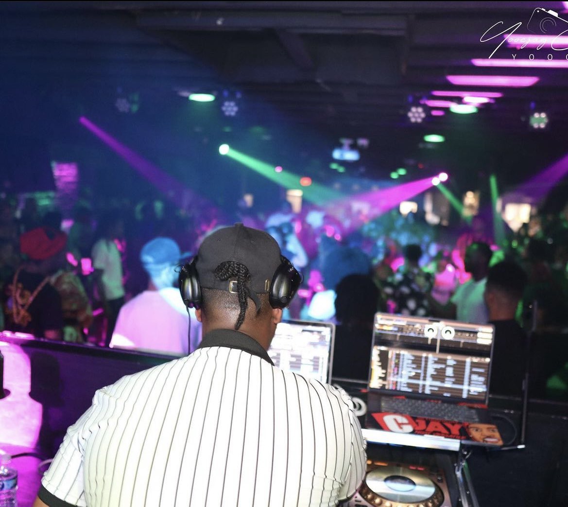 ayodjaj's tweet photo. #DJAJ #Basslinesound #Panamaniankid https://t.co/53bkrV7k2Q