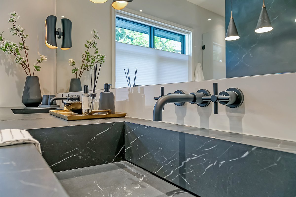 The design is in the details ✨

This beautiful primary bathroom boasts intricate details that have been honed to perfection, creating a truly unique and sophisticated atmosphere.

#interiordesign #interiordecor #luxuryhomes 
#homedecor