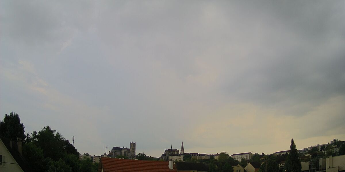 En ce moment, le ciel d'#Auxerre #live #SecretsAuxerre