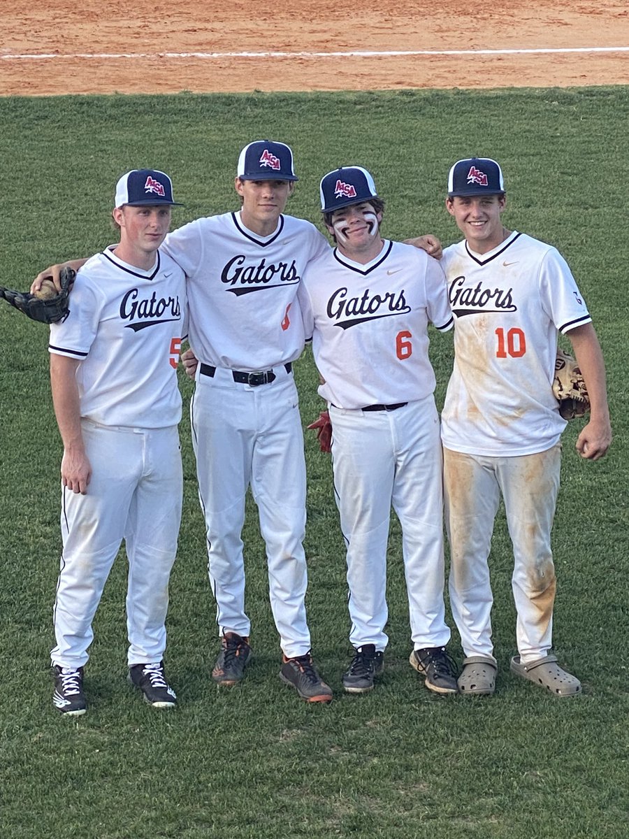 Gator Baseball tweet media