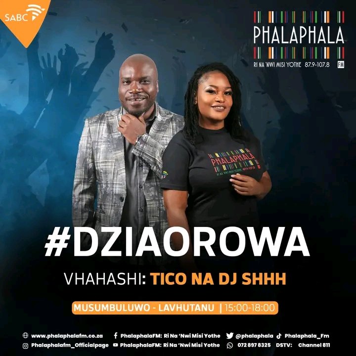 deep_renzo's tweet photo. Sanga misi ri rothe nga hafha Tembisa kha Mbekanyamushumo ya #Dziaorowa326pm na @Ticoliphadzi @shandu_vele na Mubveledzi @Rendys123 Musumbuluwo u swika Lavhutanu kha @Phalaphala FM #Azisheeeeeeeee🎶🎼🎵🎙️📻🎧🔥🔥🔥🕺🏿🕺🏿🕺🏿💃🏿💃🏿💃🏿 https://t.co/EeYii9NhAc