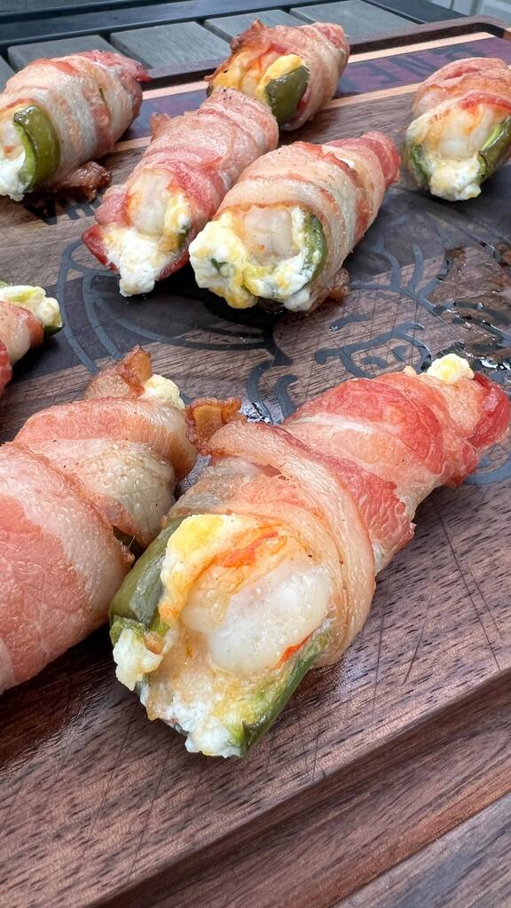 You want one of these Atomic Buffalo Treats don’t you?! Well, this recipe is my take on the classic ABT recipe you’ve seen at EGG Fests all over the country. This recipe is 1 of 100 recipes included in my new book The Ultimate Big green Egg Cookbook avai… instagr.am/reel/CsQ9Go_PJ…