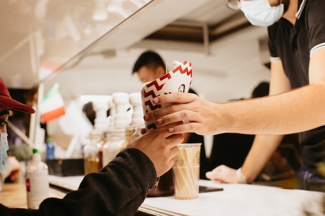 Swingballo's tweet photo. Speciale area per lo street-food italo americano a East Market https://t.co/yYBY21SdRE