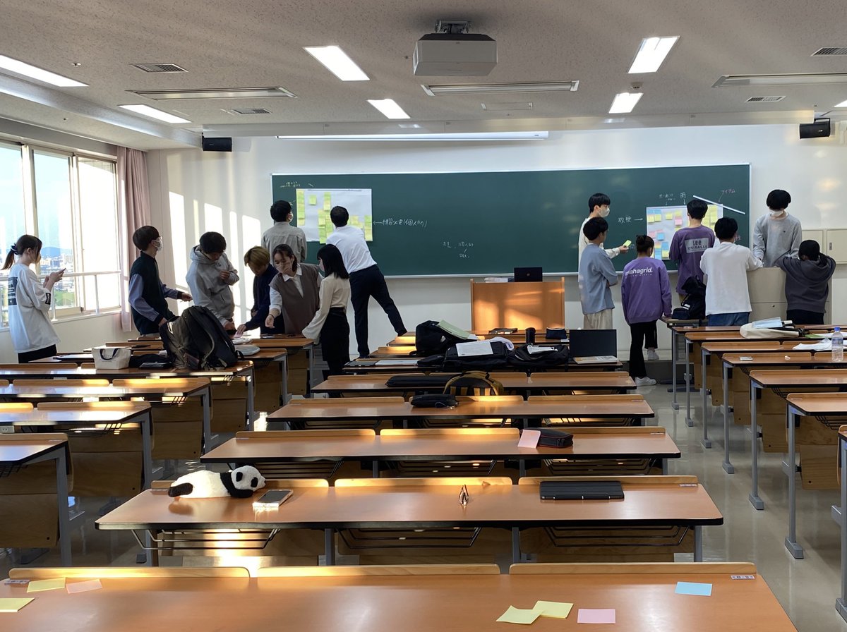 oit__ADST's tweet image. 今日は、2日前のオープンキャンパスの反省点と良くできた点を2グループに分かれて意見交換をしました！
何事も復習は早めに行うのが基本です！
そしてそれを次の機会に活かすことで自分の限界を超える成長が待っています！

今日が次のオープンキャンパスに絶対活かせます！

#春から大工大