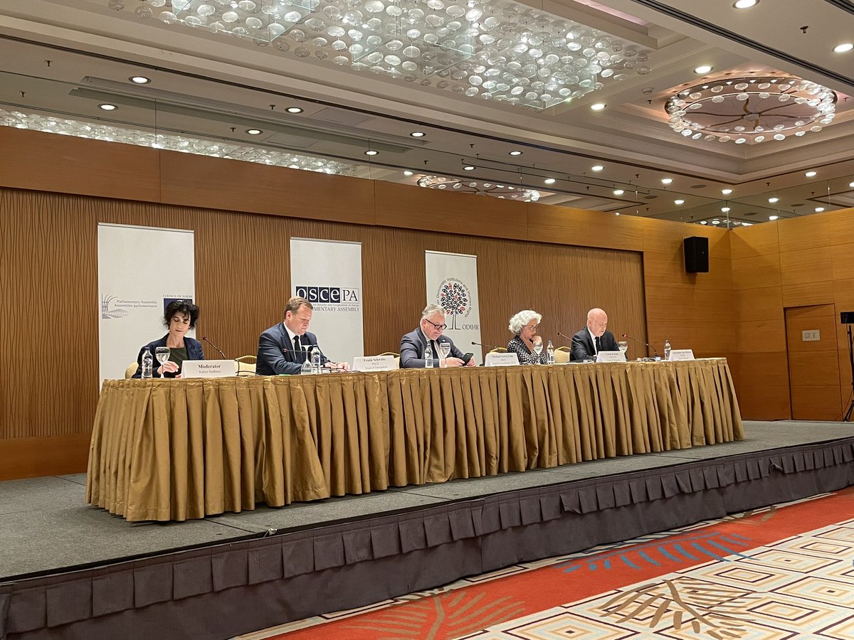 Dayala Lang tweet media