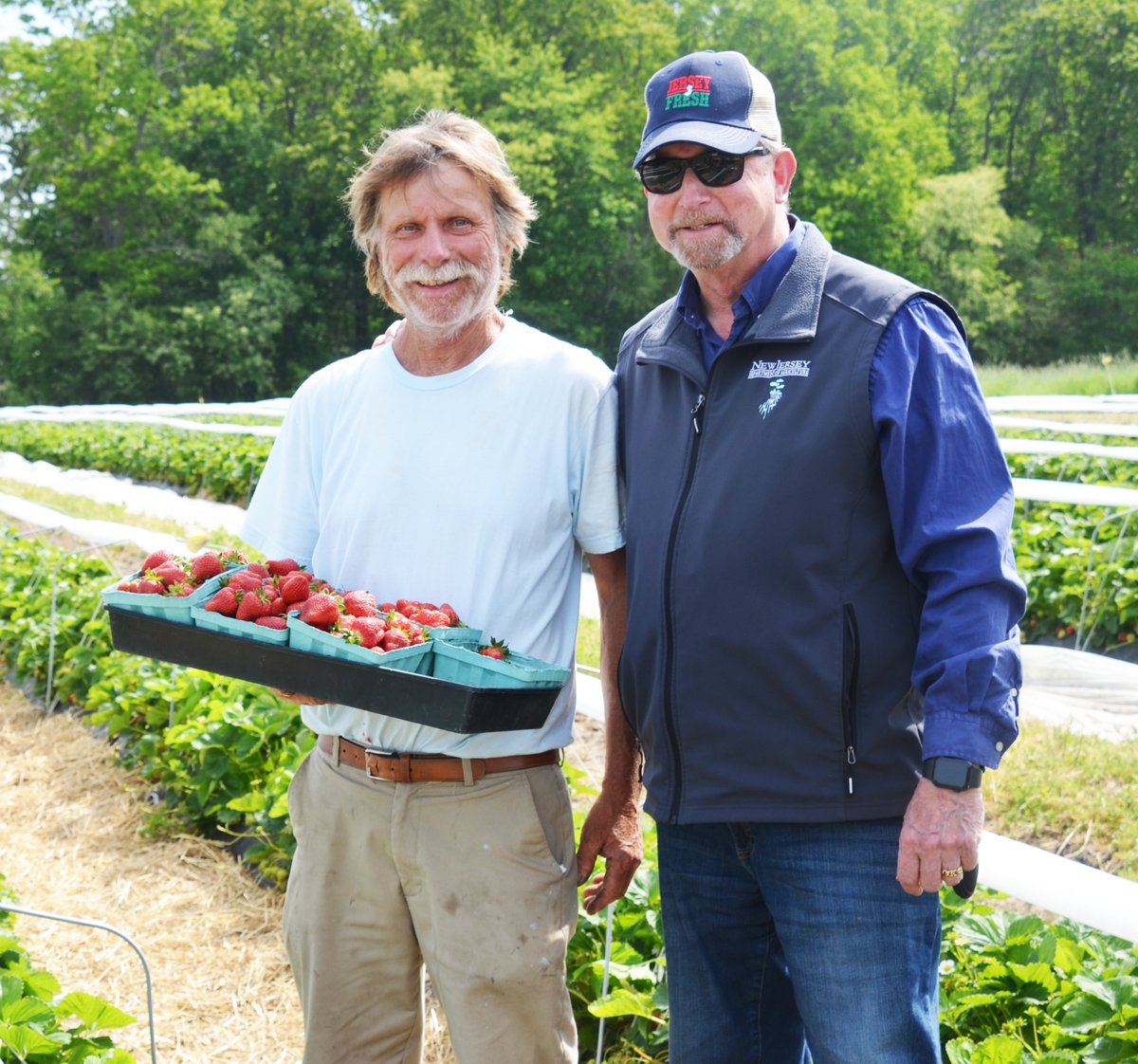 Secretary Fisher kicked off the Jersey Fresh season by visiting Muth Family Farm, a certified organic operation, which is harvesting asparagus, strawberries, spinach, and other greens. Read more bit.ly/3MpF1VQ <a href="/JerseyFreshNJDA/">Jersey Fresh</a> <a href="/NJFarmBureau/">New Jersey Farm Bureau</a> <a href="/RutgersNJAES/">Rutgers NJAES</a> <a href="/NJFFA/">New Jersey FFA</a> <a href="/NOFANJ/">NOFA-NJ</a>
