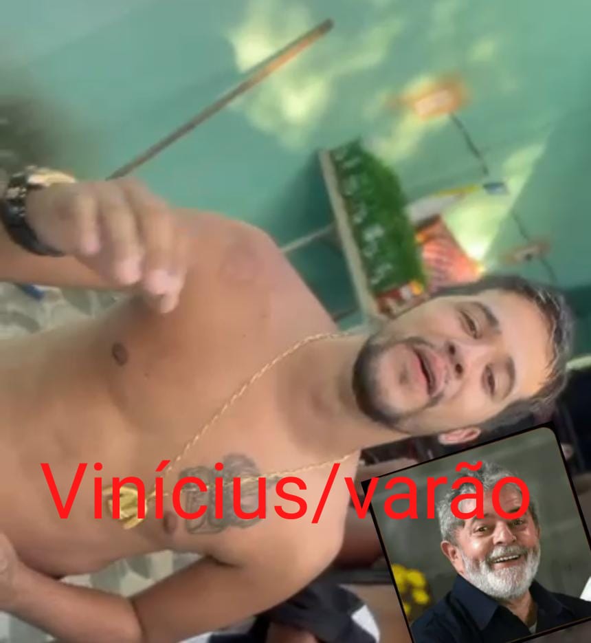 ESSE MILICIANO FAZ PARTE DA MILICIA DO JUNINHO VARAO 

VIVE ESCULACHANDO MORADORES 

MORADORES NAO FIQUEM COM MEDO, VEM DE DM 

VAMOS FAZER ESSES LIXOS SEREM PRESOS.