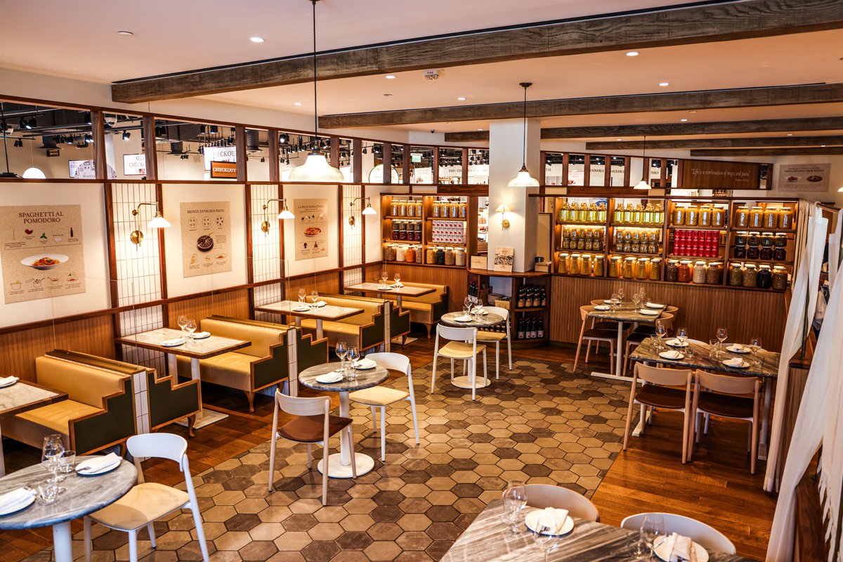 StructureToneSW's tweet photo. Check out our completed project #Eataly in NorthPark Center, Dallas! Our team, along with partners #gensler and #cbre, created a unique retail market, restaurant, and coffee bar across three levels, awarded Best Interior/Tenant Improvement by ENR Texas &amp; Louisiana. https://t.co/ByyLiPKG6h