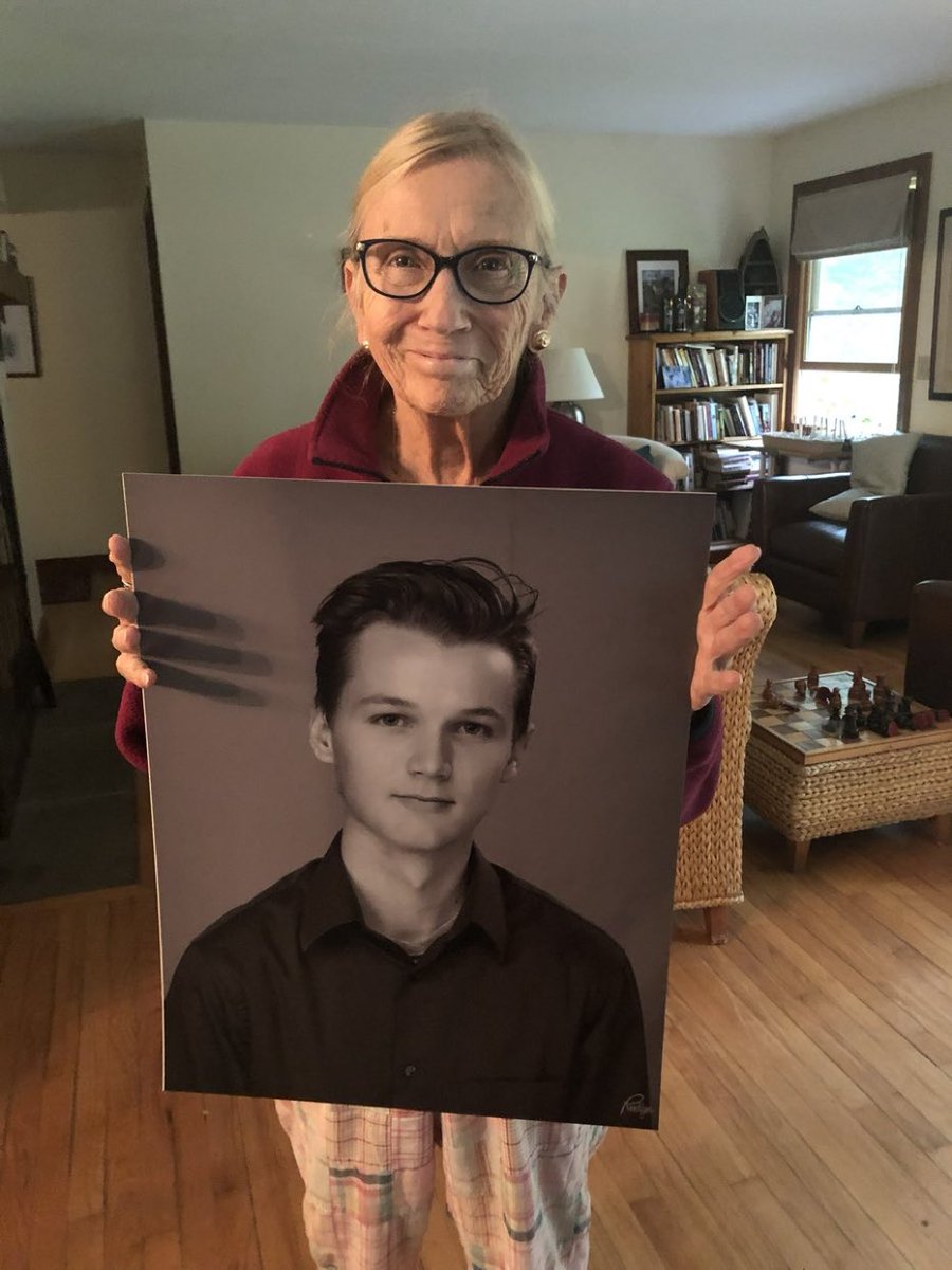 BobStatchen's tweet photo. #penngrad Go Tommy! So proud of you — and Gramma is too! https://t.co/ERfZMkjk5f
