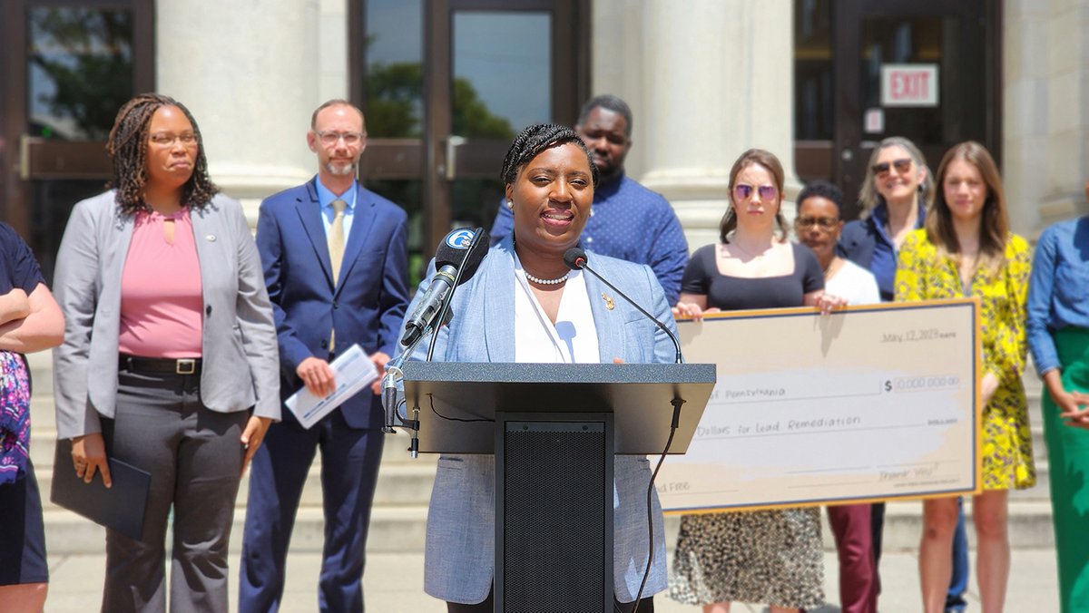 PALeadFree's tweet photo. Thank you @RepMcClinton and @DelcoCouncil Chair Dr. Monica Taylor for joining the #LeadFreePromiseProject and Delaware County Lead Prevention Coalition to present $150,000 to the Office of Housing & Community Devl. Lead Hazard Reduction Program. Together we can make #PALeadFree. https://t.co/WcatRThG0D
