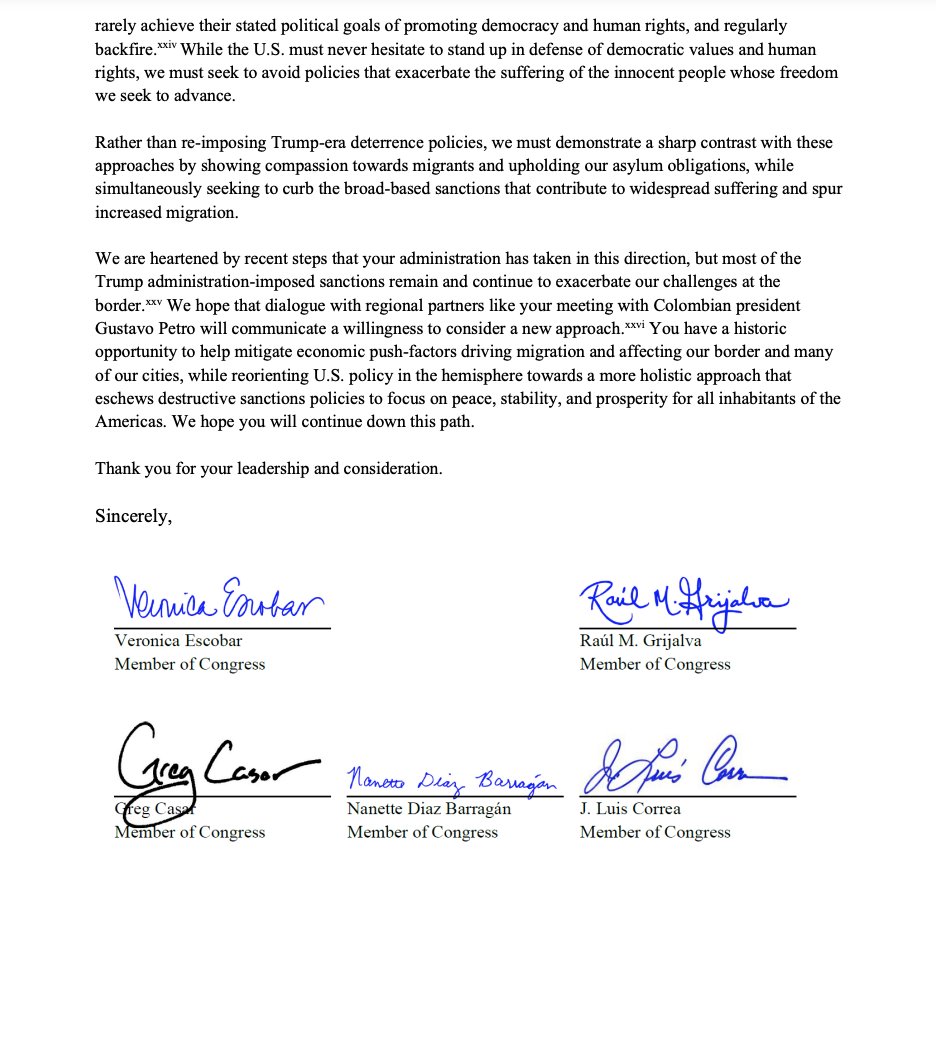 bellybeastcuba's tweet photo. 21 House Democrats urged @POTUS last week to lift Trump-era sanctions on Cuba and Venezuela contributing to record levels of migration:

“Ending these indiscriminate economic sanctions is an indispensable part of addressing the migrant crisis.”

https://t.co/VZbkZ7AgRZ https://t.co/useckZPg96