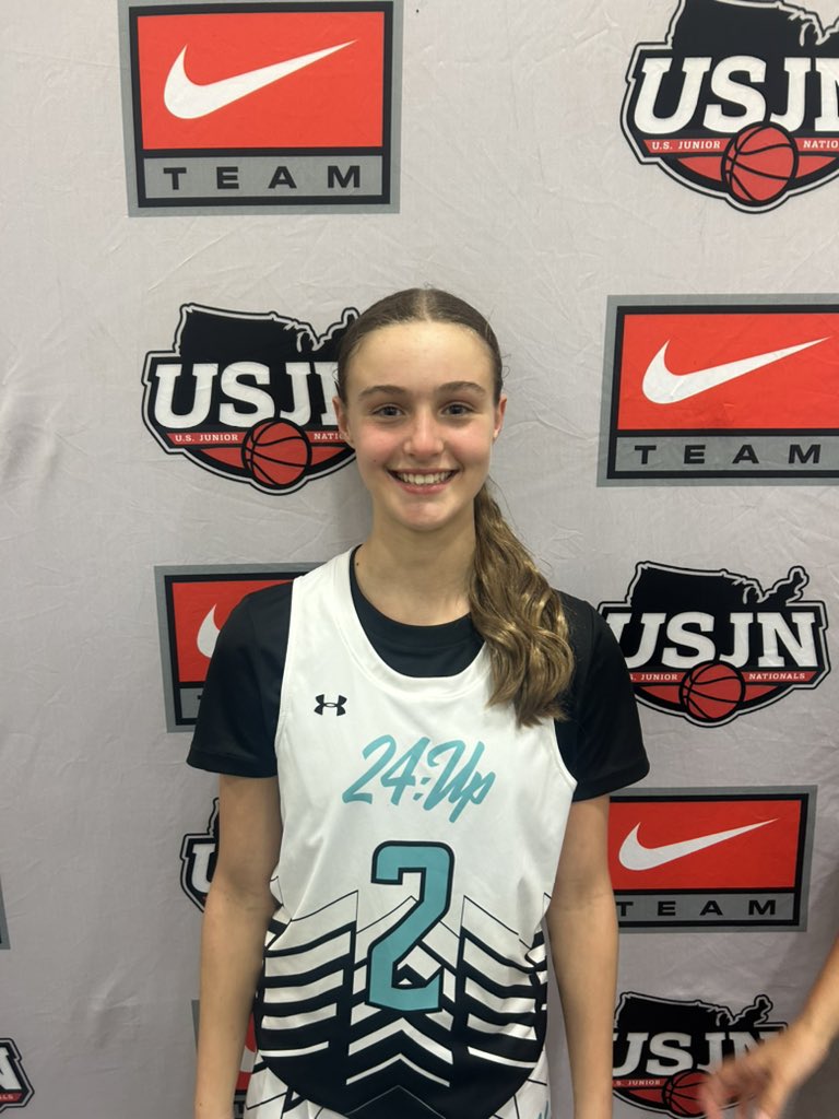 2028 Herman with another solid win 55-35 over Chicago Hoops express 8A #Unlimitedpotential

Vivian Townsend 18pts,  8reb, 4ast
Jiggy - 12pts,  9reb, 3stl
Sophie hermann - 12 pts, 5 ast, 4 stl

<a href="/IkeLionsGBB/">New Berlin Eisenhower Girls Basketball</a> <a href="/USJN/">USJN</a>