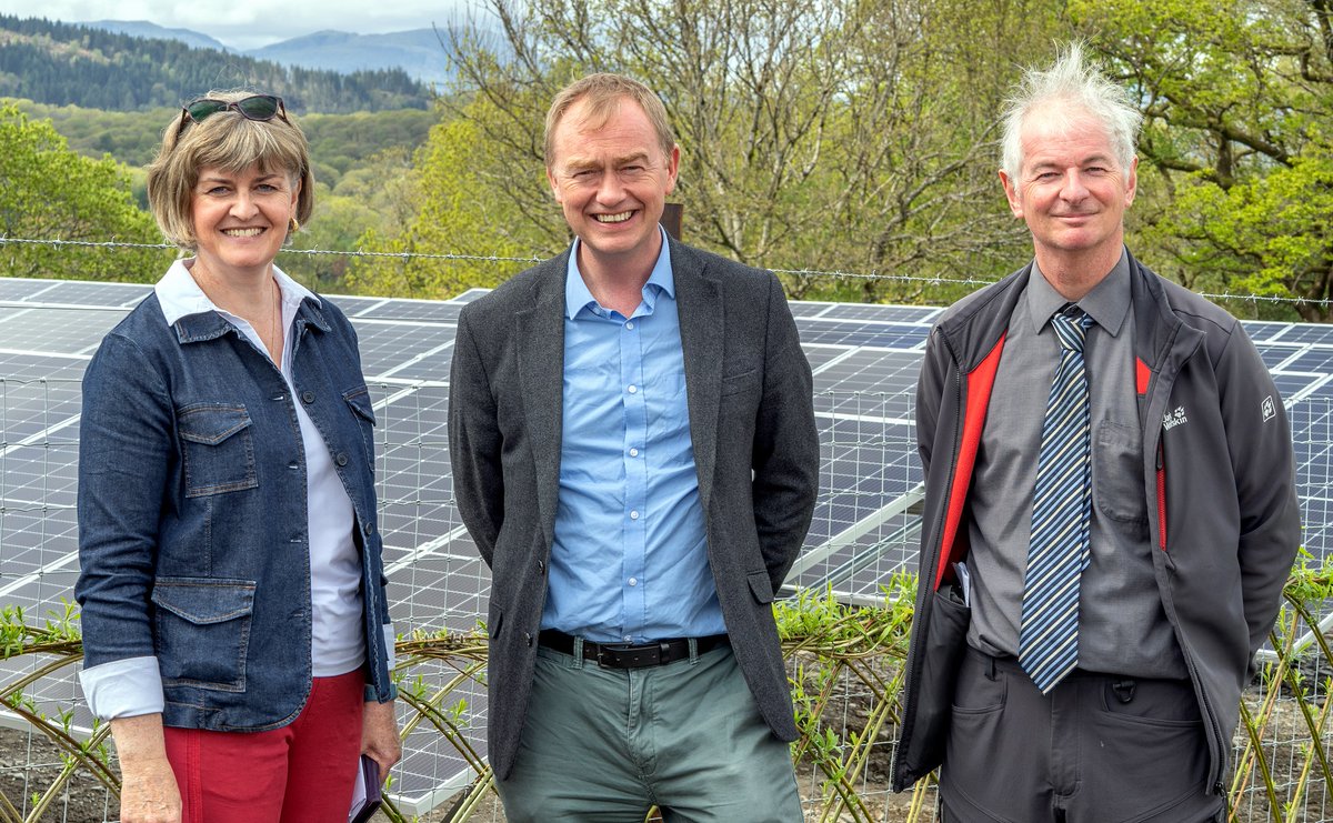StayUKNews (@stayuknews) on Twitter photo Cumbria MP powers up Windermere holiday park harvesting sunbeams to produce green energy. Story here: bit.ly/42RyGZf <a href="/parkcliffe/">Park Cliffe CP</a> <a href="/timfarron/">Tim Farron</a> <a href="/VisitCumbria/">Destination Cumbria</a> Cumbria MP powers up Windermere holiday park harvesting sunbeams to produce green energy. Story here: bit.ly/42RyGZf <a href="/parkcliffe/">Park Cliffe CP</a> <a href="/timfarron/">Tim Farron</a> <a href="/VisitCumbria/">Destination Cumbria</a>