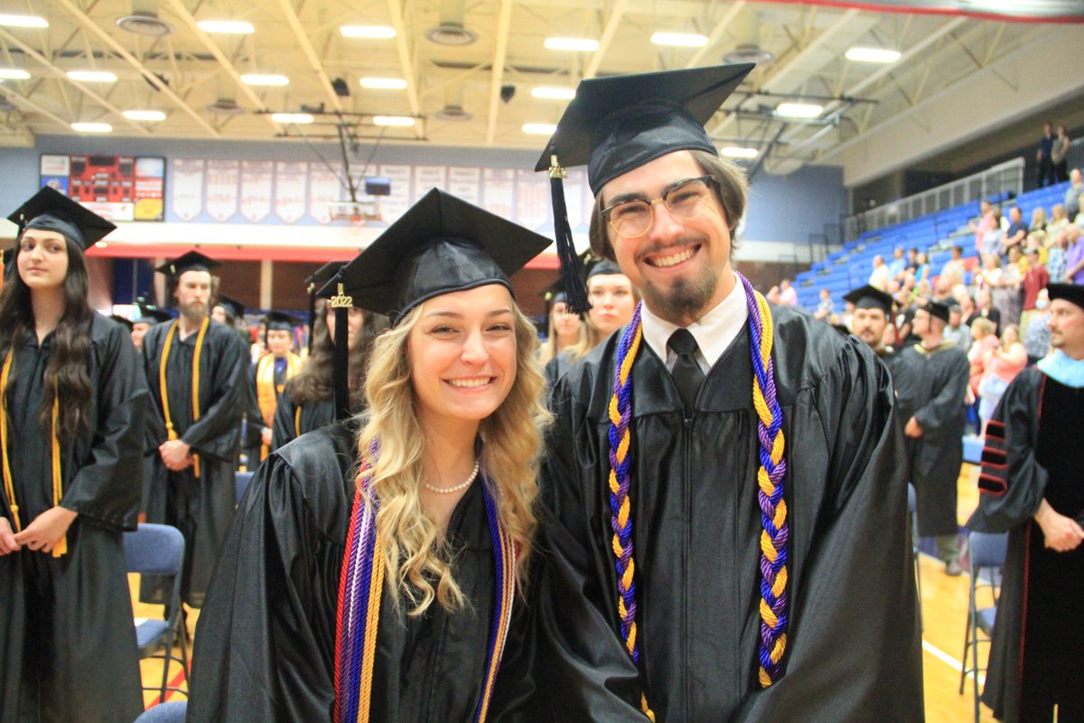 GoJeffco's tweet photo. Less that one week until we celebrate the #ClassOf2023...make sure to share you photos and memories using #JeffcoGrad. https://t.co/wegtVqOI8r