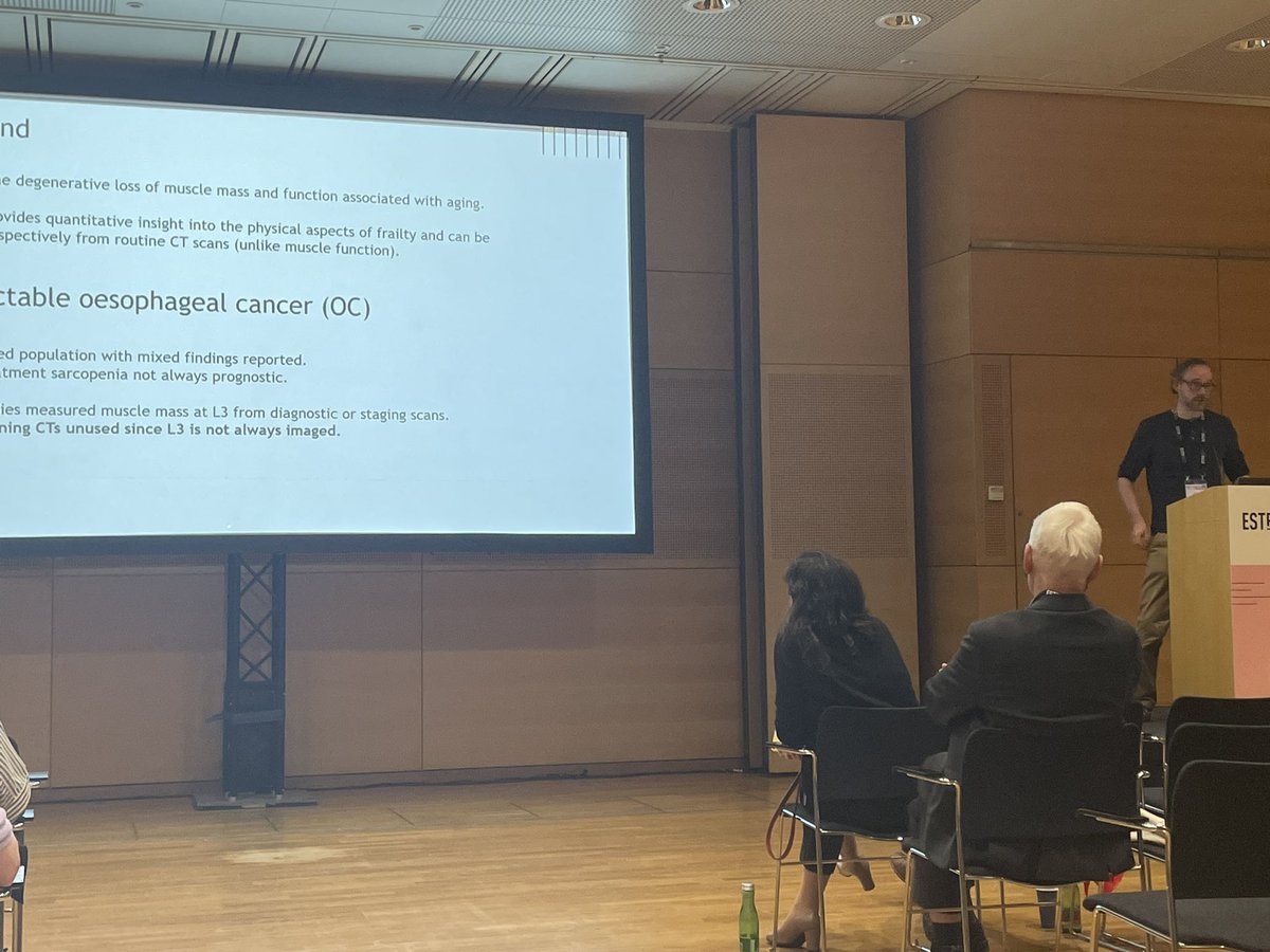 Manchester Cancer Research Centre (@mcrcnews) on Twitter photo Dr <a href="/Al_McWilliam/">Alan McWilliam</a> strikes again with a mini-oral on biomarkers given on behalf of his PhD student, Donal @DonalMcSweeney6.
This #ESTRO23 talk focused on ‘Sarcopenia - a prognostic biomarker for definitive chemoradiotherapy in oesophageal cancer patients’ Dr <a href="/Al_McWilliam/">Alan McWilliam</a> strikes again with a mini-oral on biomarkers given on behalf of his PhD student, Donal @DonalMcSweeney6.
This #ESTRO23 talk focused on ‘Sarcopenia - a prognostic biomarker for definitive chemoradiotherapy in oesophageal cancer patients’