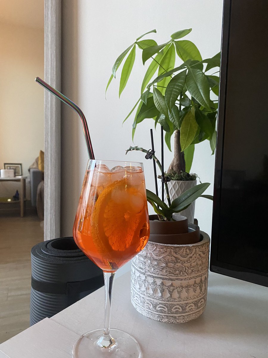 MillieBoinky's tweet photo. A truly have a passion for passionfruit https://t.co/OkWZJ5zKda
