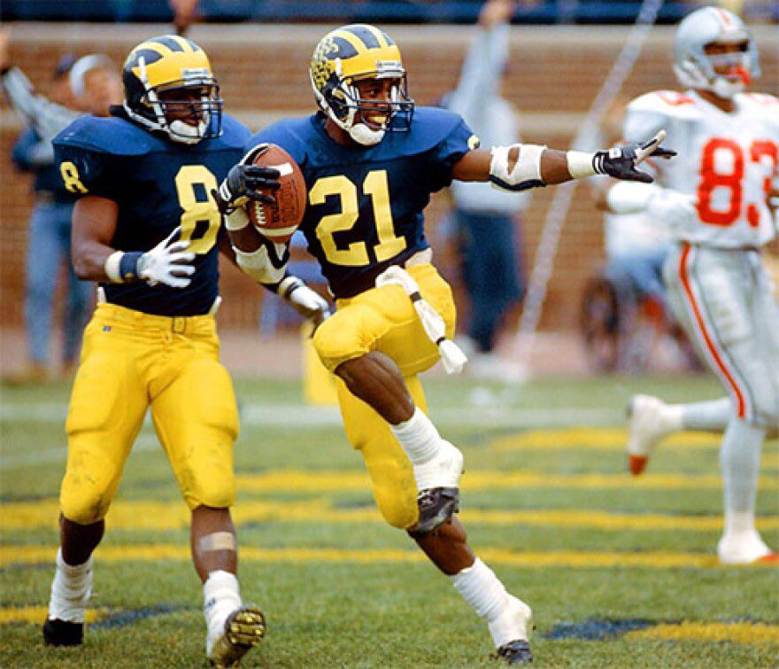 Happy Heisman birthday: Michigan legend Desmond Howard was born on May 15, 1970 