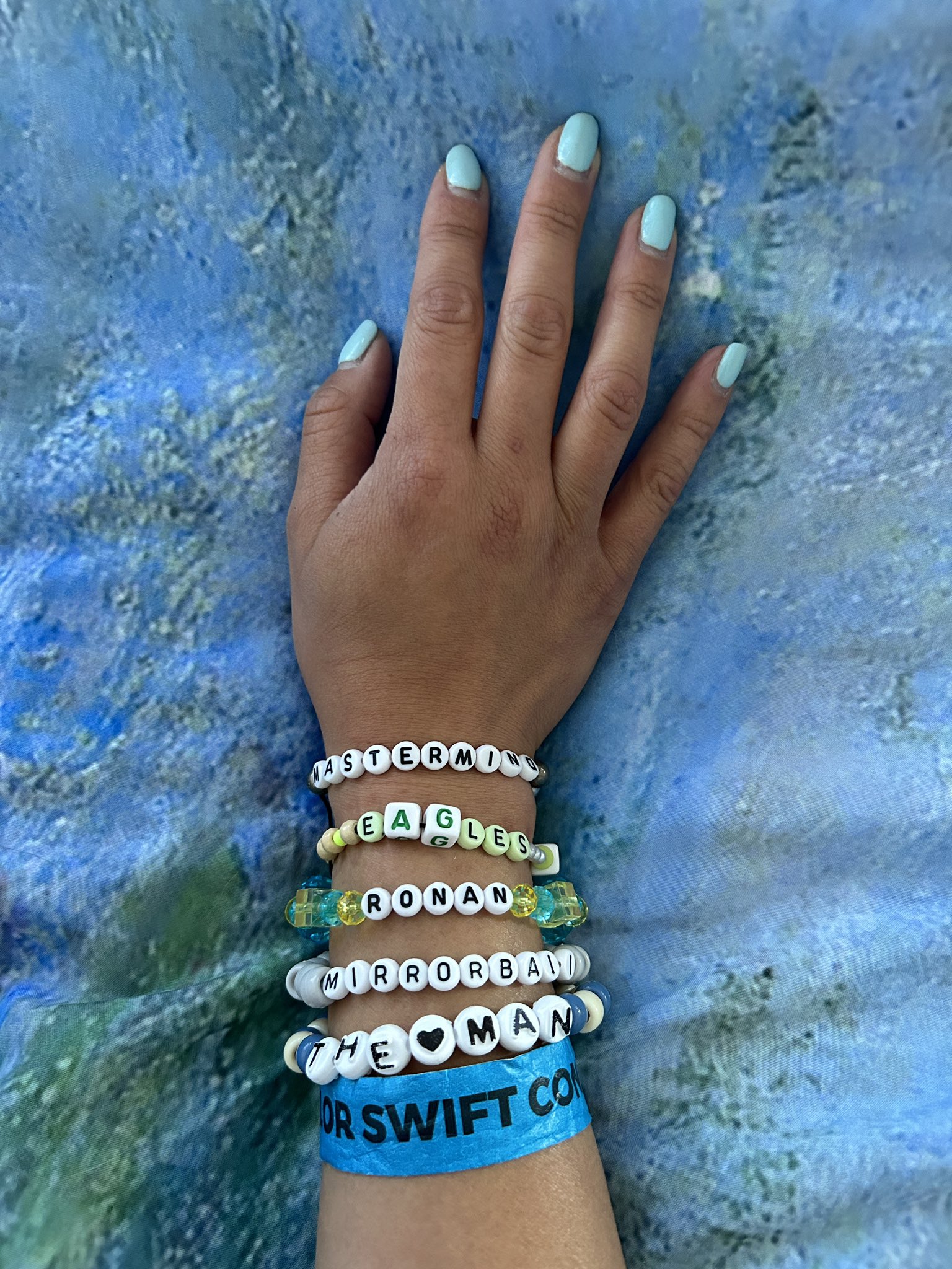 Alphabet bead bracelet ideas best sale