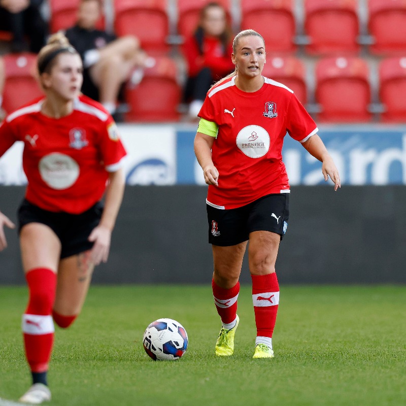 RotherhamUnited's tweet photo. GALLERY | RUWFC v Mansfield Town - #HerGameToo Shield

#rufc | #ForeverTogetherForeverProud